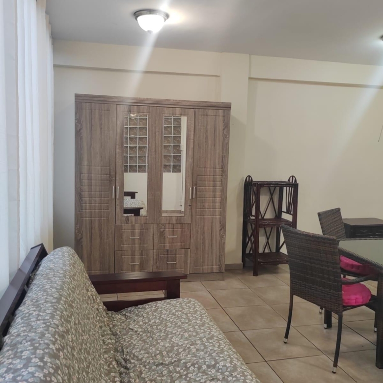 780