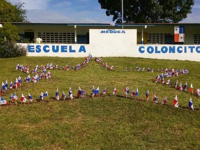 640