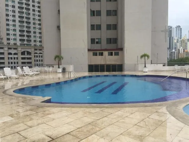 640