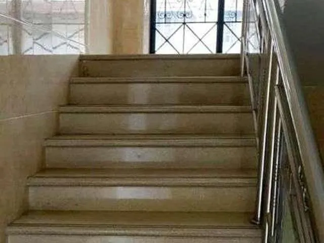 640