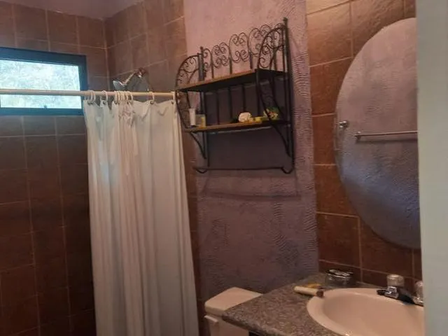 640