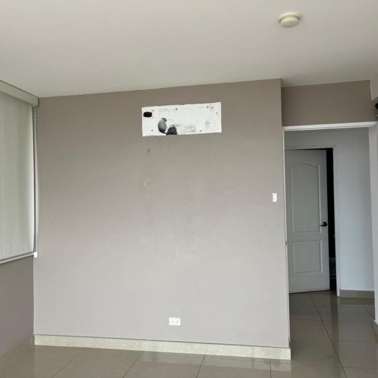 780