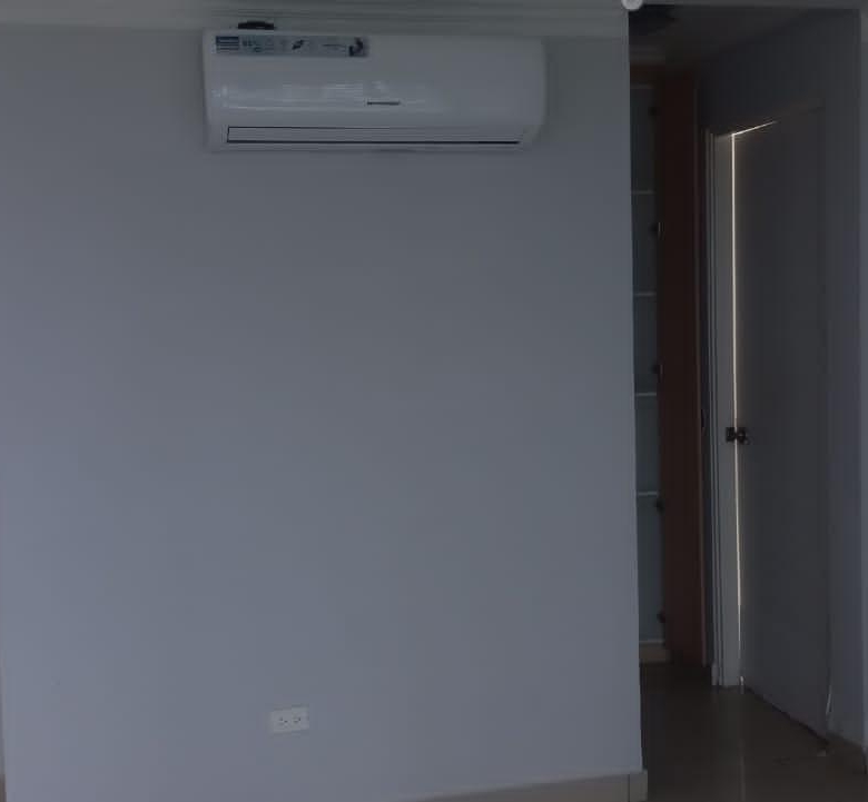 780