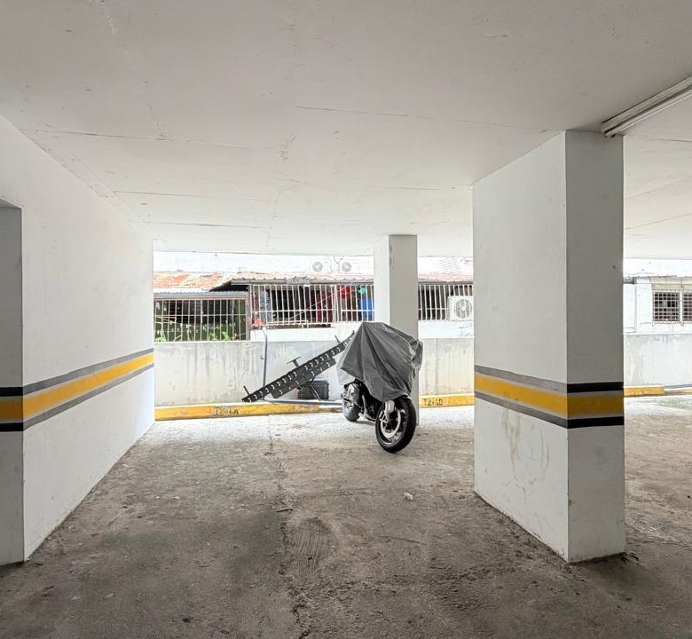 780
