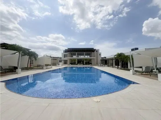 555