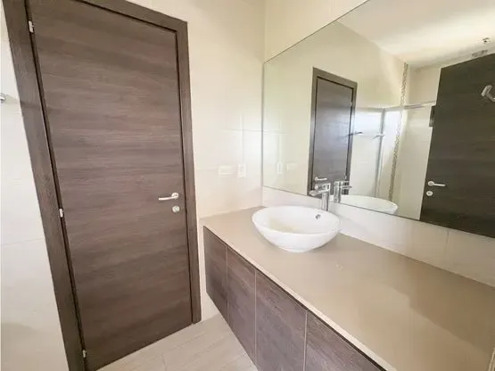 555