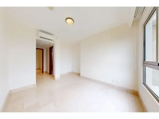 555