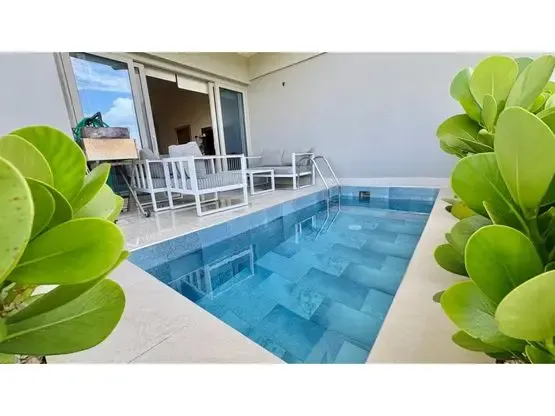 555