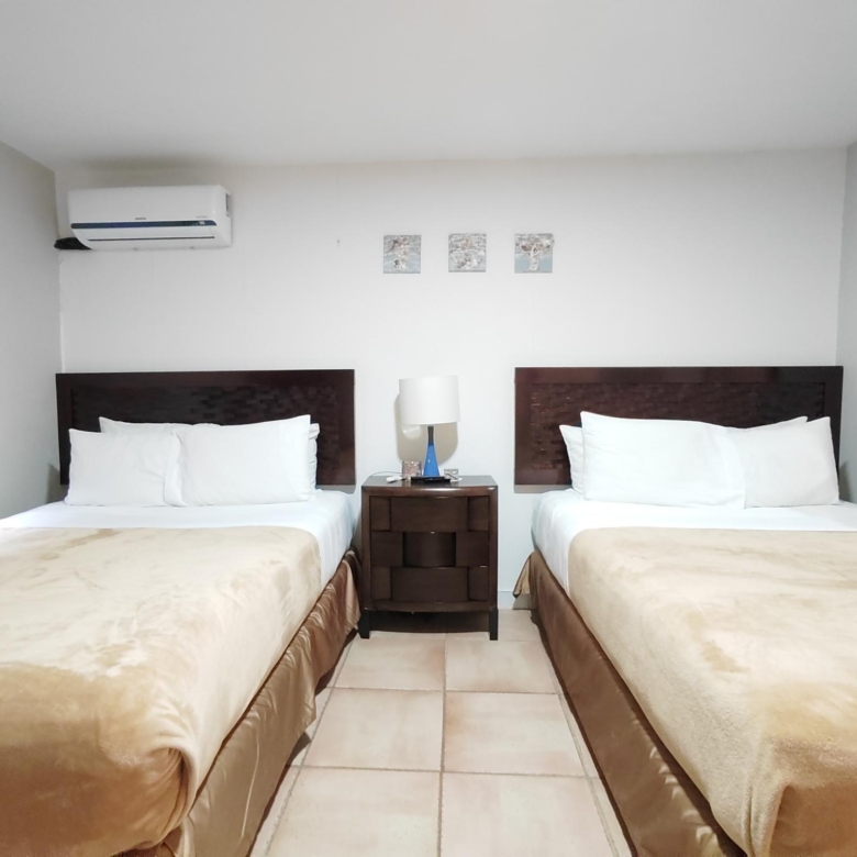 780