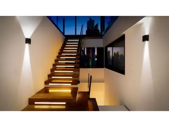 555