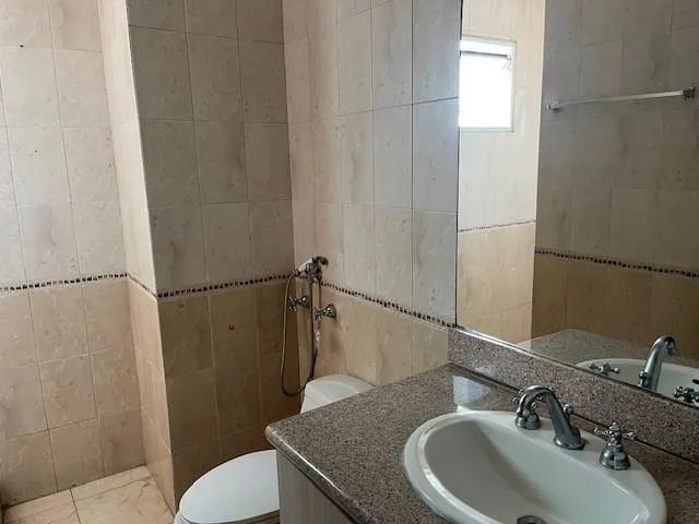 640