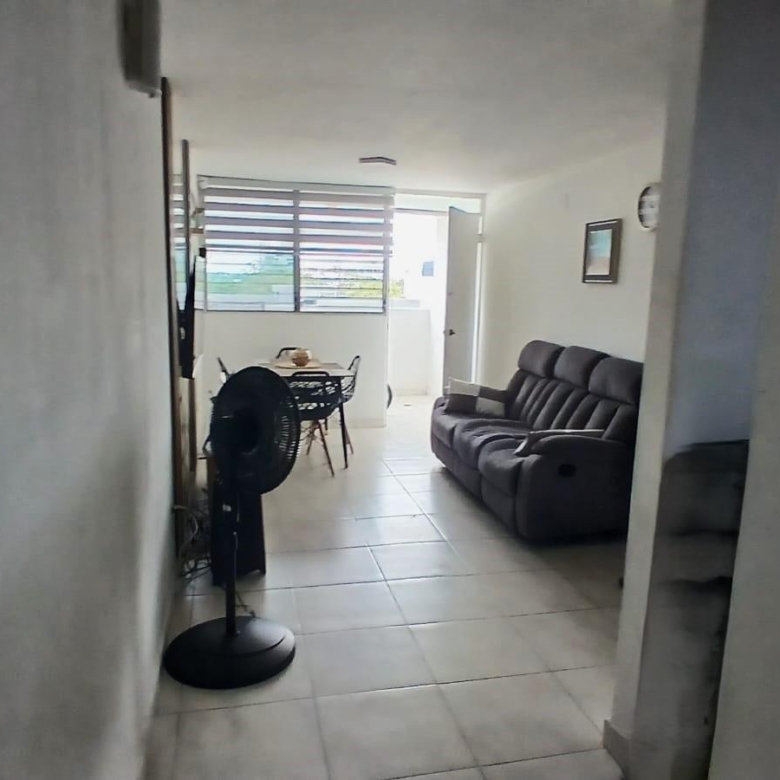 780