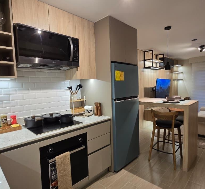 780