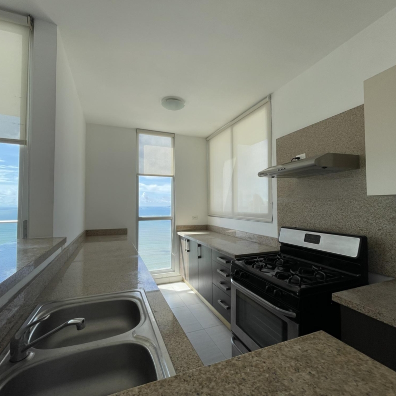780
